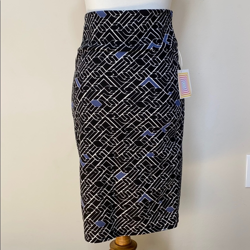 LuLaRoe Cassie Skirt